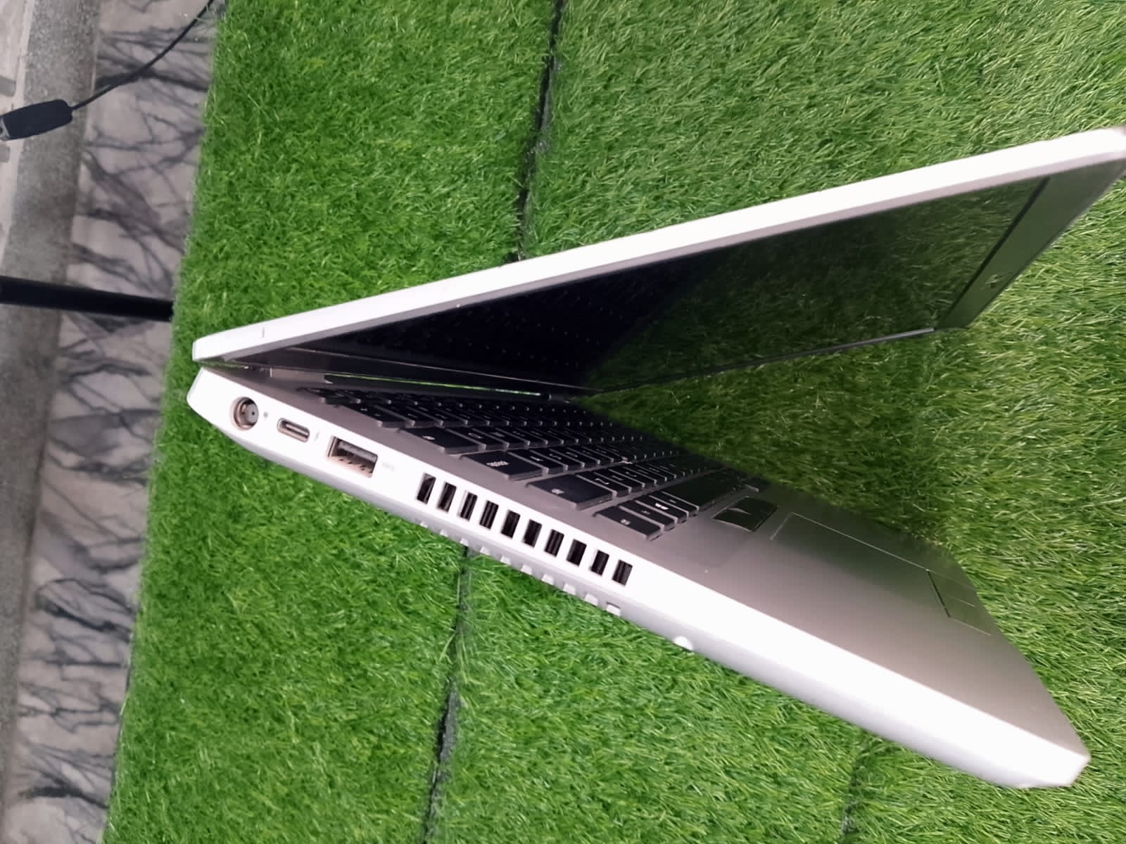 Dell Latitude 5411 - Image 2